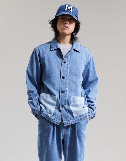 Double pocket denim jacket