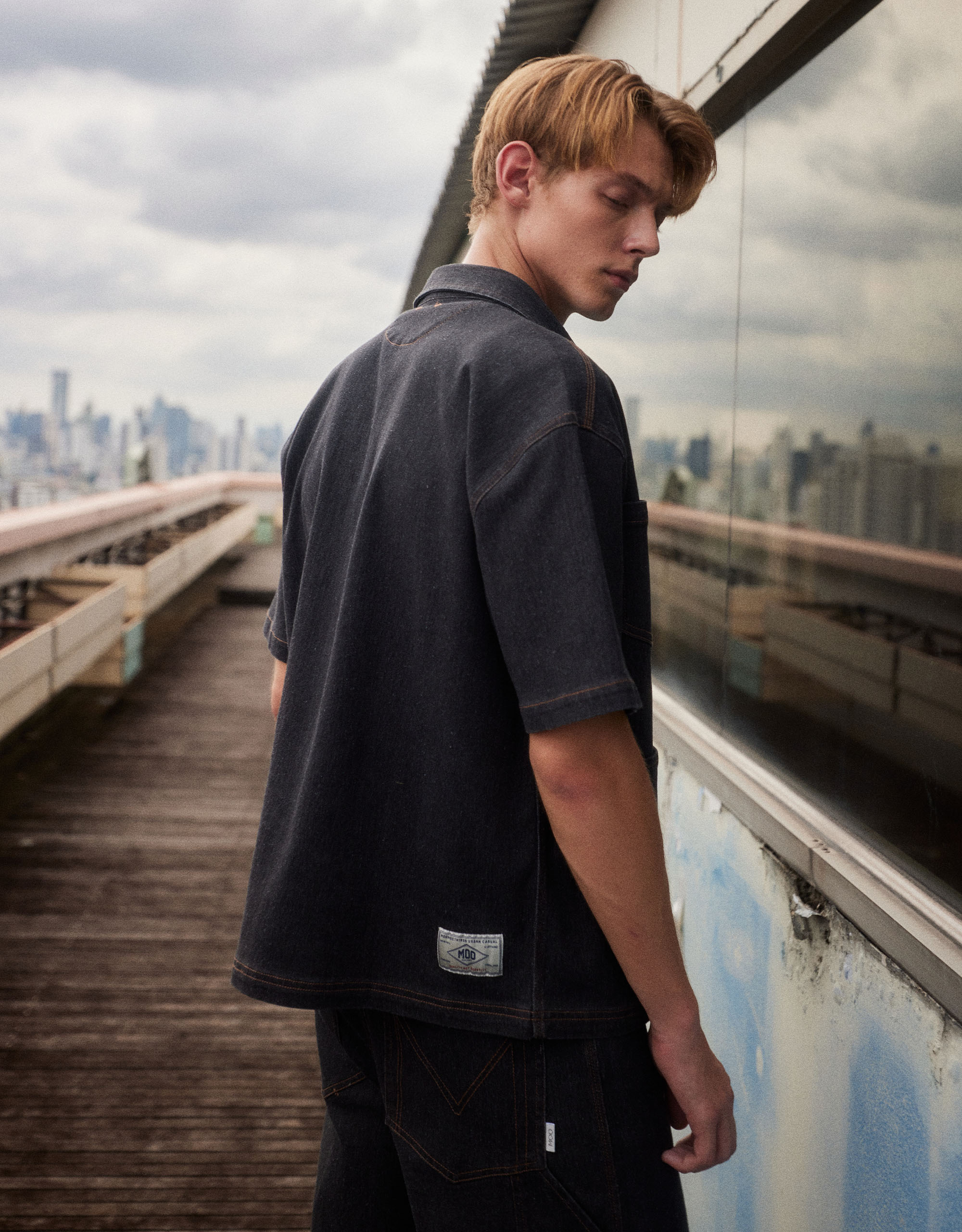 Short-Sleeves Soft Denim Shirt - Image 4