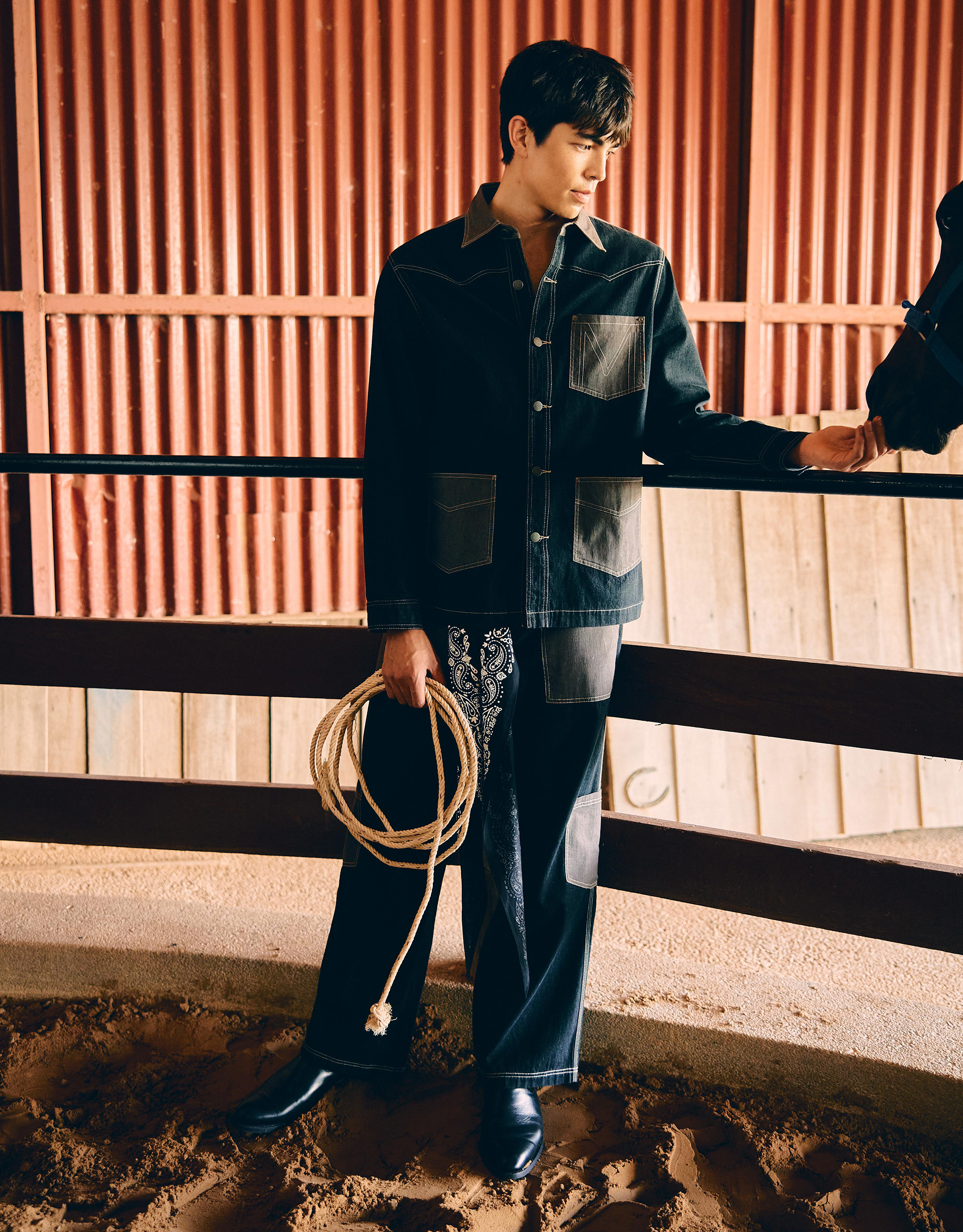 Two-tone Wild Patch Pants - Image 5